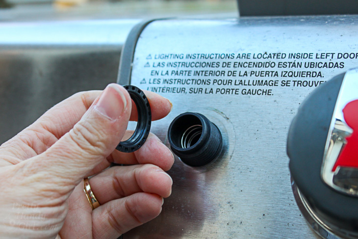 How to Replace a Grill Igniter