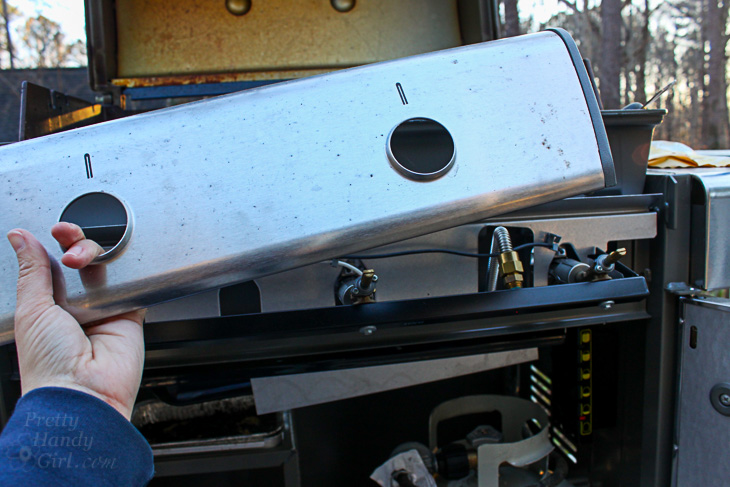 How to Replace a Grill Igniter