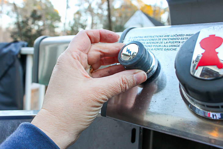 How to Replace a Grill Igniter