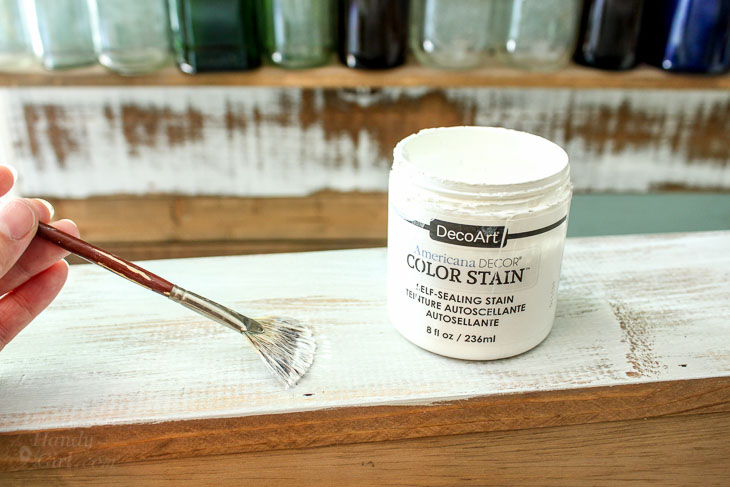 Use DecoArt white stain for highlights.