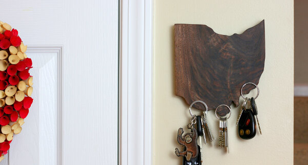 state-pride-magnetic-key-holder-22