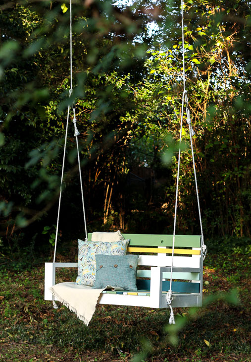 outdoor hanging swing