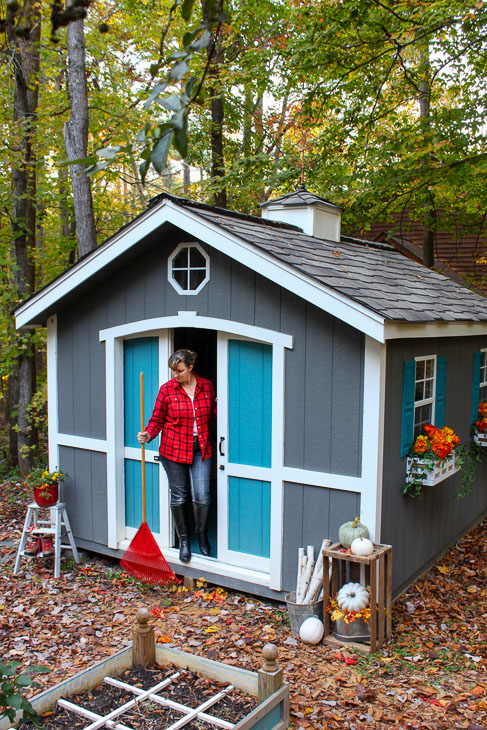How to Build this Cute Garden Shed