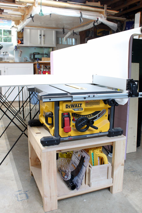 Table Saw Stand and Collapsible Out Feed Work Table