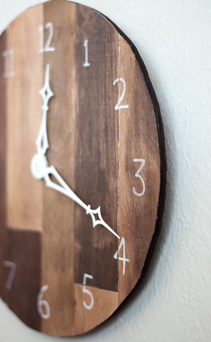 DIY Wall clock from scrap wood