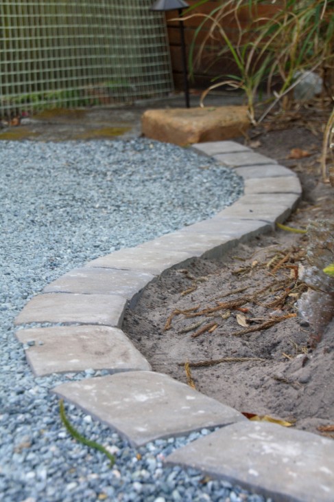 Installing Concrete Paver Edging