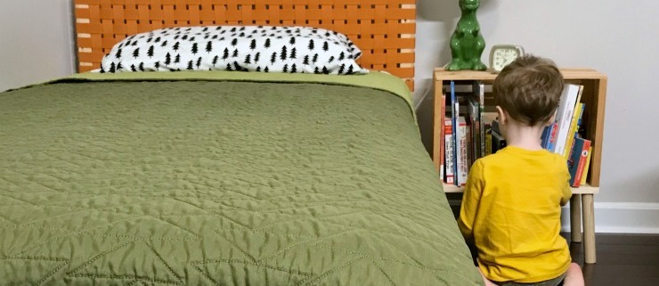 Easy Wood Crate Nightstand (and Bookshelf)