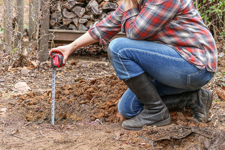 DIY Built-In Fire Pit Benches