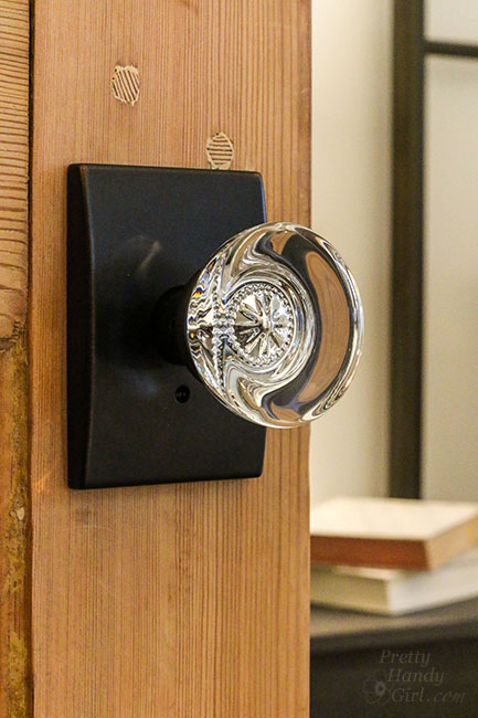 with intricate details in the glass knob