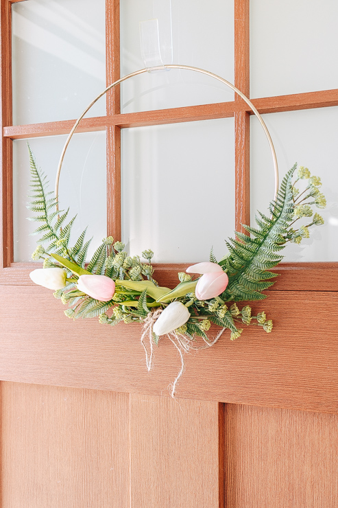 DIY Modern Spring Floral Hoop DIY wreaths for front door