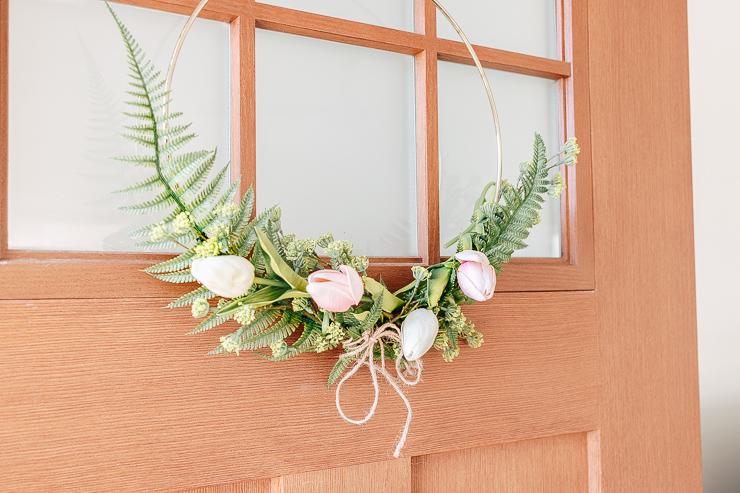 DIY Modern Hoop Wreath for Spring with Florals!