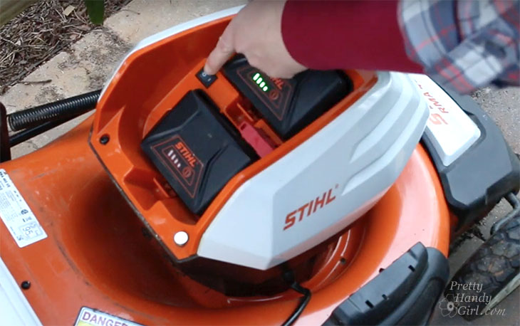 pressing eco mode on STIHL RMA 460
