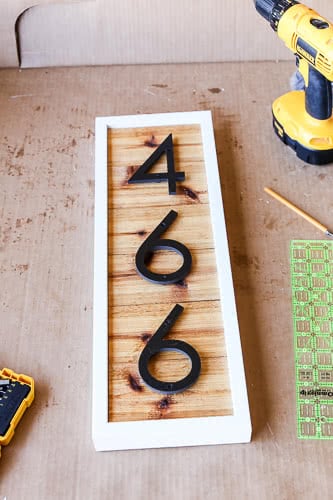 house number sign modern