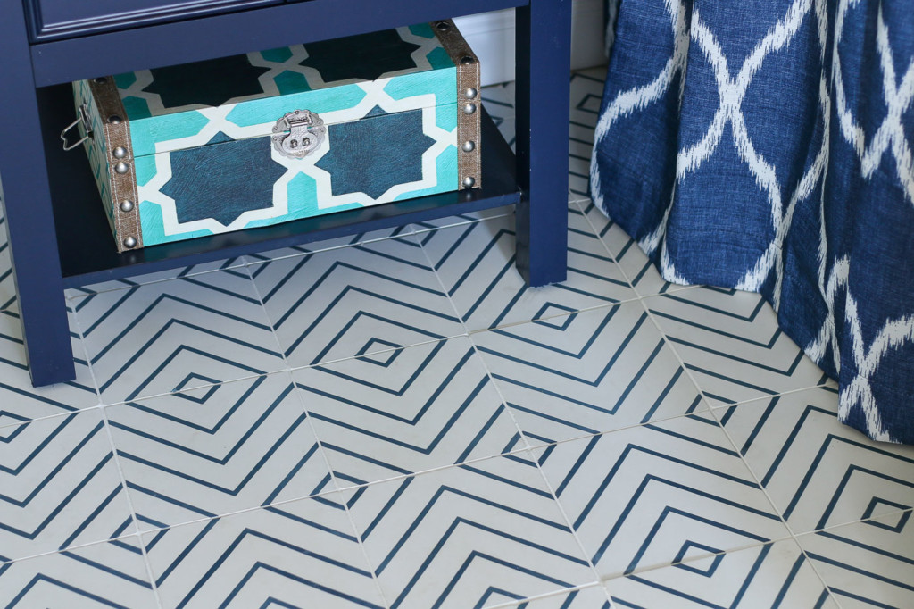 Lili Cement Tile Mia 4, Navy and White diagonal box tiles