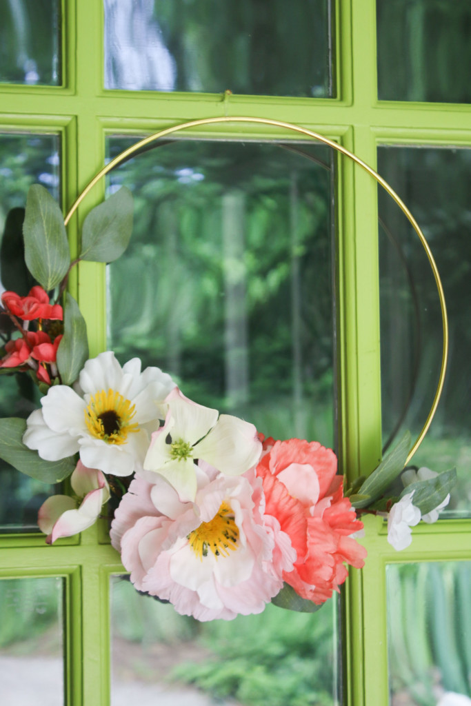 modern floral wreath