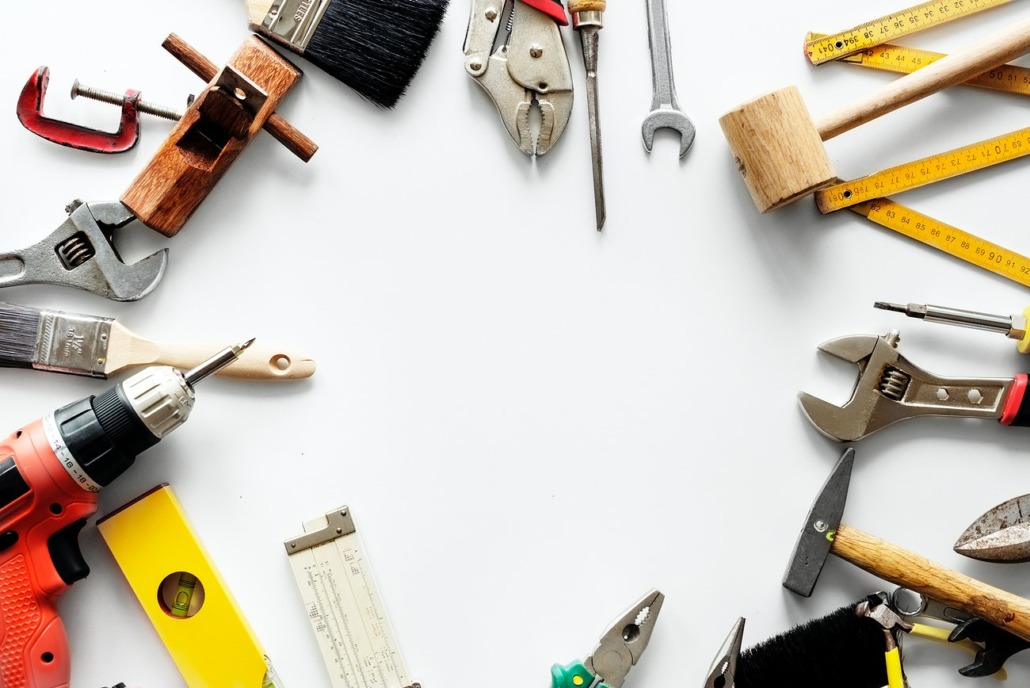 Tools in a circle 2