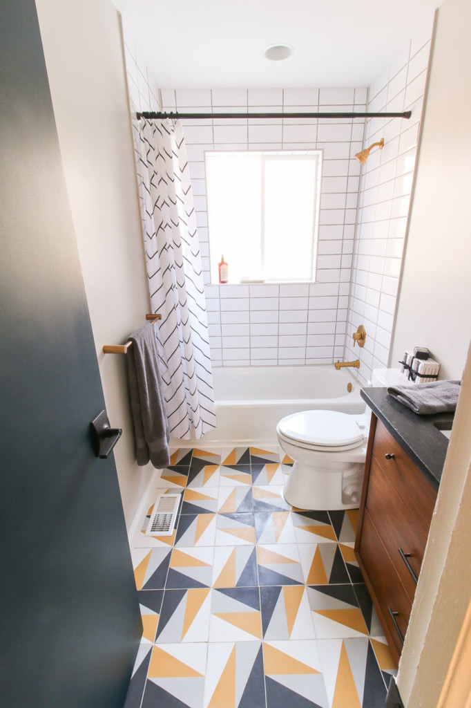 mid-century modern style bathroom in Millie's Remodel